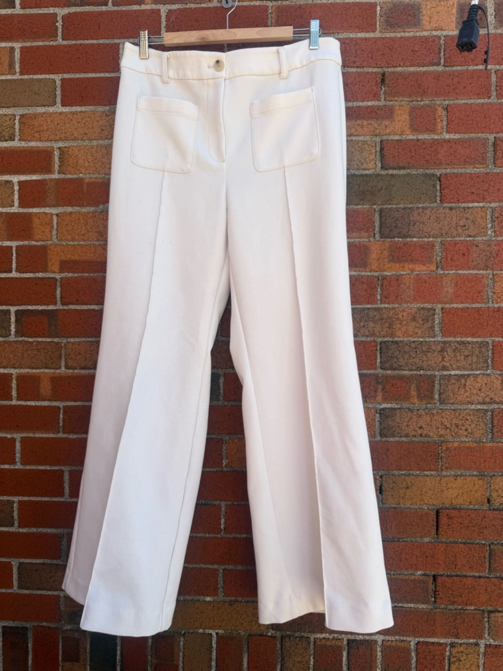 LOFT Cream Wide Leg Pants Size 10 High Rise Trouser Minimalist Career Chic